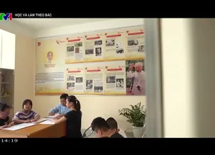 Học và làm theo Bác: Trái tim ánh dương