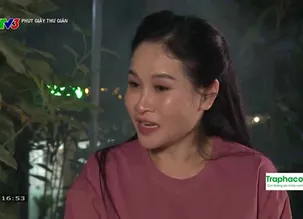 Phút giây thư giãn: Luộc bánh chưng bằng pin