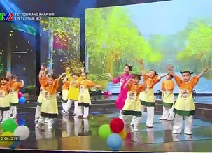 Tết rộn ràng khắp nơi: Tín vật năm mới