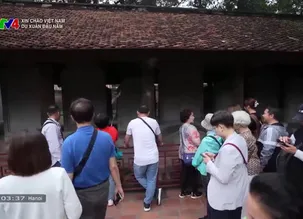 Xin chào, Việt Nam: 	Du xuân đầu năm