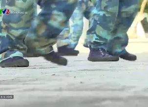 Ký sự: 	Biển không xa: Tập 2