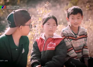 Cha con vạn dặm: Hành trình làm bạn cùng con