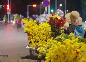 V - Việt Nam: 	Chợ hoa Quảng Bá