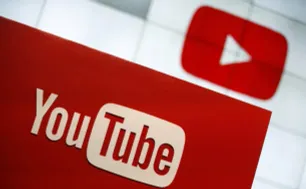 Người dùng có thể gửi yêu cầu xóa video giả mạo bằng AI trên YouTube