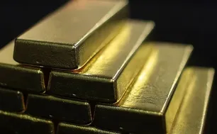 Nga tăng dự trữ vàng lên mức kỷ lục