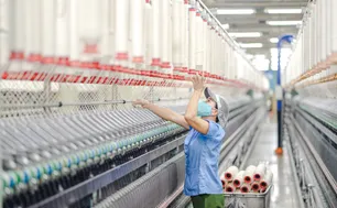 Sản xuất công nghiệp trong 10 tháng ghi nhận mức tăng trưởng ấn tượng 9,2%