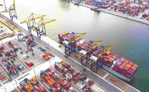 Việt Nam tiếp tục là "ngôi sao" tăng trưởng kinh tế trong khu vực