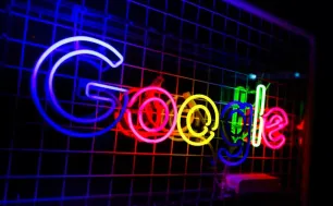 Google vướng thêm rắc rối pháp lý mới từ EU