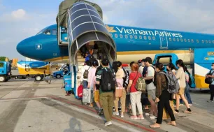 Mở bán 1,5 triệu chỗ phục vụ Tết Nguyên đán năm 2025
