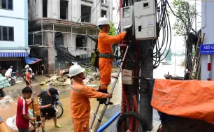 Gần 6 triệu khách hàng được khôi phục cung cấp điện
