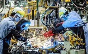 ADB: Tỷ lệ tăng trưởng cao của Việt Nam năm nay vẫn khả thi