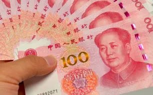 Trung Quốc cắt giảm lãi suất chính sách ngắn hạn nhằm thúc đẩy nền kinh tế