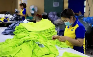 Những quy định ngặt nghèo của EU với hàng dệt may