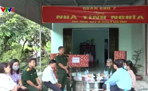 Nghĩa tình quân dân trong hoạt động gắn kết, hỗ trợ đồng bào tôn giáo