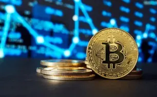 Giá Bitcoin lao dốc