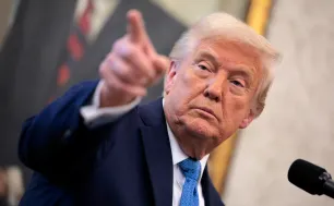 Ông Trump nói thuế với hàng hóa Trung Quốc sẽ "giảm đáng kể"