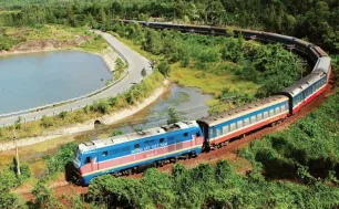 Thủ tướng chỉ đạo đẩy nhanh tiến độ dự án đường sắt Lào Cai - Hà Nội - Hải Phòng