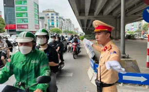 Tai nạn giao thông giảm sâu, xử lý nghiêm vi phạm nồng độ cồn dịp nghỉ lễ