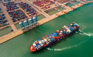4 tháng đầu năm, kinh tế Việt Nam phát đi nhiều tín hiệu tích cực