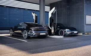 Porsche thay đổi chiến lược sản xuất pin nội bộ