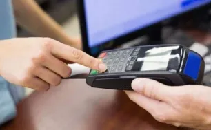 Hộ kinh doanh có thể bị phạt 10 triệu đồng nếu không lập hóa đơn điện tử khi bán hàng