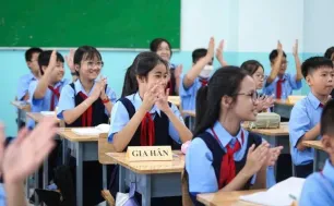 Địa phương nào miễn 100% học phí cho học sinh và trẻ mầm non?