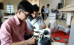 Bộ GD&ĐT ban hành Chuẩn chương trình đào tạo về vi mạch bán dẫn