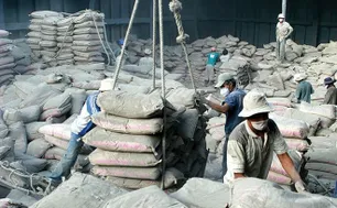 Giảm thuế xuất khẩu clanhke xi măng xuống 5%