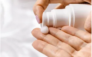 Bộ Y tế yêu cầu tăng cường công tác quản lý mỹ phẩm đối với sản phẩm chống nắng