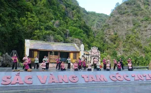 Tuần Du lịch Ninh Bình năm 2025: Sắc vàng Tam Cốc - Tràng An