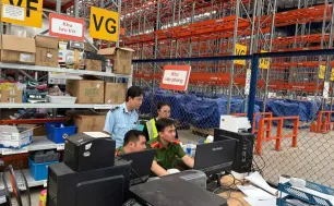 Bắc Ninh kiểm tra Công ty Á Châu, thu giữ hàng trăm nghìn sản phẩm nhập lậu