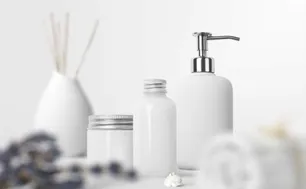 Hà Tĩnh thu hồi 7 mỹ phẩm do sai lệch công thức so với hồ sơ công bố