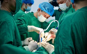 Y tế từ xa: Giải pháp thu hẹp khoảng cách chăm sóc sức khỏe giữa các vùng miền