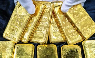 Giá vàng giảm tiếp 2 triệu đồng/lượng