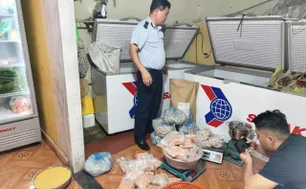 Khởi tố chủ cơ sở sử dụng hàn the để sản xuất giò chả tại Lào Cai