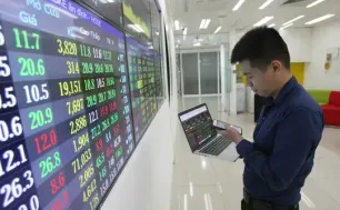 VN-Index lập đỉnh lịch sử