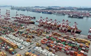 Kinh tế Trung Quốc tăng trưởng chậm lại