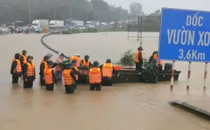 Hỗ trợ khẩn cấp 700 tỷ đồng cho Khánh Hòa, Lâm Đồng, Gia Lai và Đắk Lắk để khắc phục thiệt hại do mưa lũ