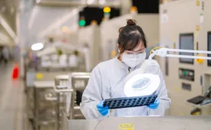 Vượt áp lực chi phí, doanh nghiệp Việt tìm lối đi bằng hiệu suất