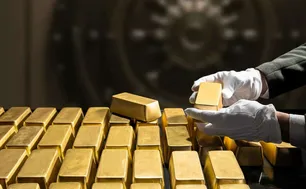 Nga cấm xuất khẩu vàng thỏi có khối lượng trên 100g