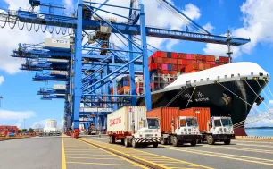 Hỗ trợ khẩn cấp thủ tục hải quan trước diễn biến căng thẳng tại khu vực Trung Đông