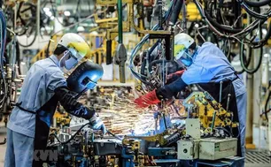 Kinh tế 5 tháng ghi nhận nhiều điểm sáng, nhập siêu và lạm phát cần theo dõi