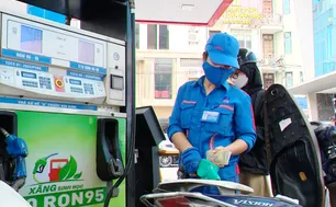 "Đã bán ra hơn 140 triệu lít xăng E10, chưa ghi nhận phản hồi tiêu cực đáng kể"
