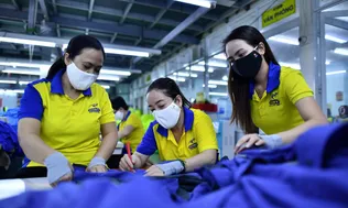 Dệt may, da giày không thiếu đơn hàng