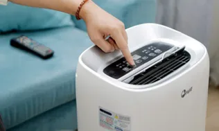 Sôi động thị trường máy hút ẩm