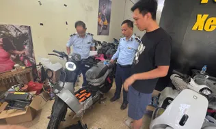 Phát hiện cơ sở kinh doanh xe đạp điện ''trá hình''