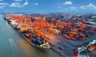 Kim ngạch xuất nhập khẩu vượt 445 tỷ USD trong 5 tháng