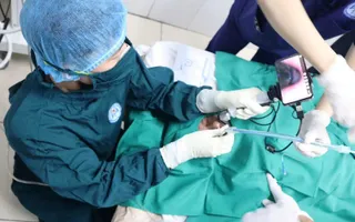 Nghệ An: Cứu sống bệnh nhân 70 tuổi bị tràn dịch màng tim do lao
