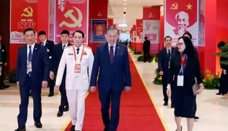 Lãnh đạo Đảng, Nhà nước và các đại biểu tham dự phiên họp trù bị Đại hội XIV của Đảng