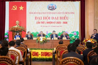 Tuyên giáo, dân vận cần đi trước mở đường, đi cùng thực hiện, đi sau tổng kết
